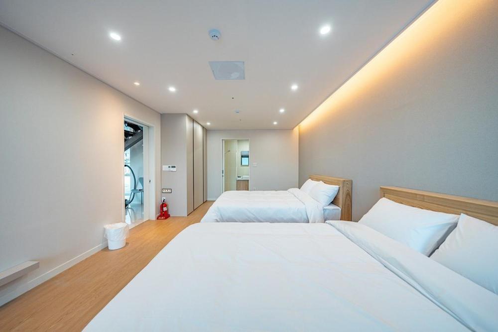 Hotel Jecheon The Shine Cheongpung Habitación foto